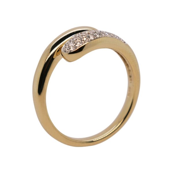 9ct Gold Pavé Diamond Ring