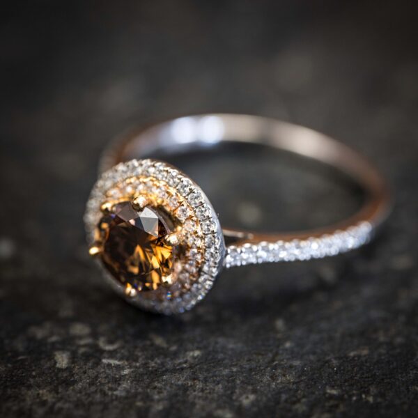 18ct 2 Tone Cognac & White Diamond Ring