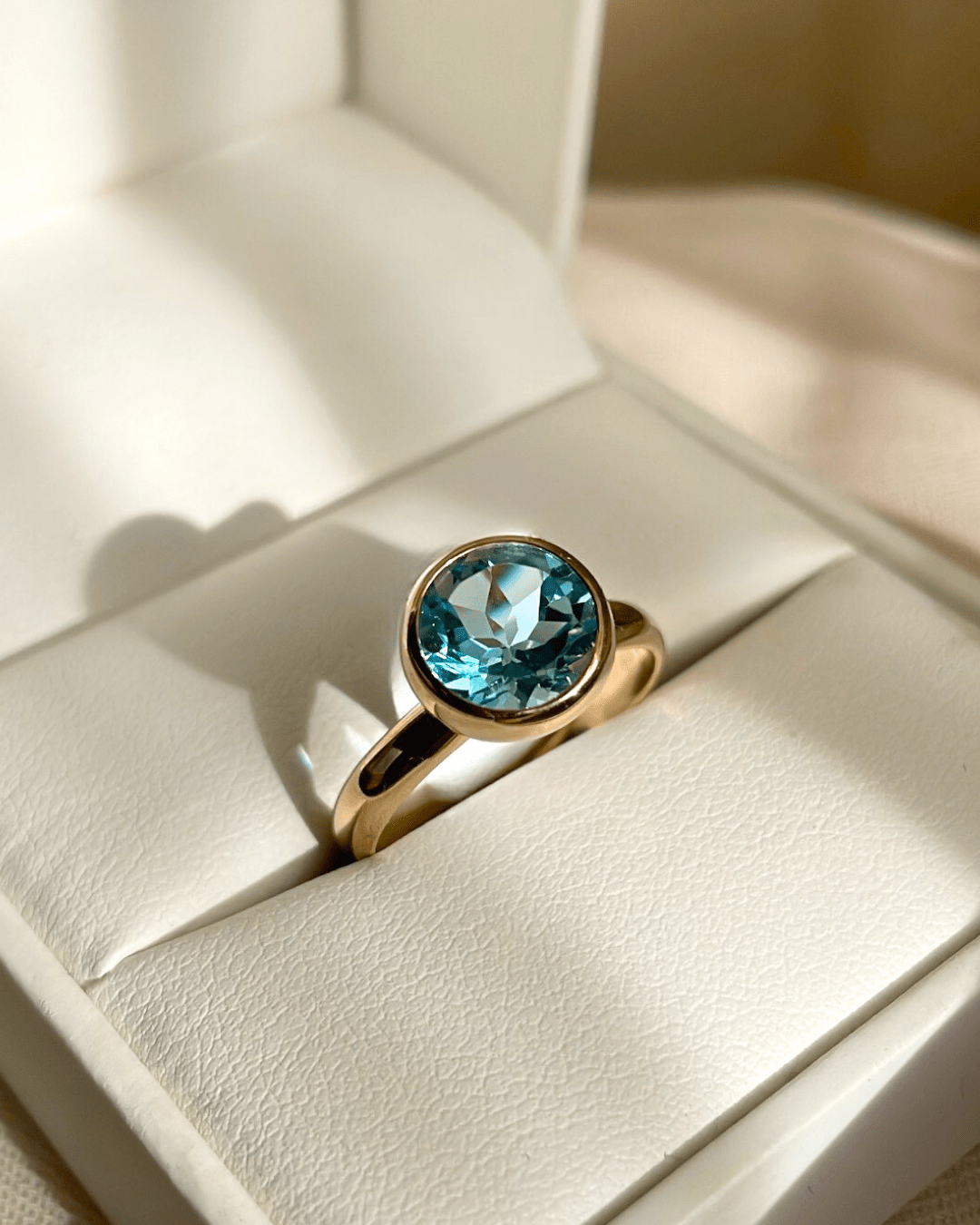 9ct Gold Bezel Set Round Blue Topaz Ring