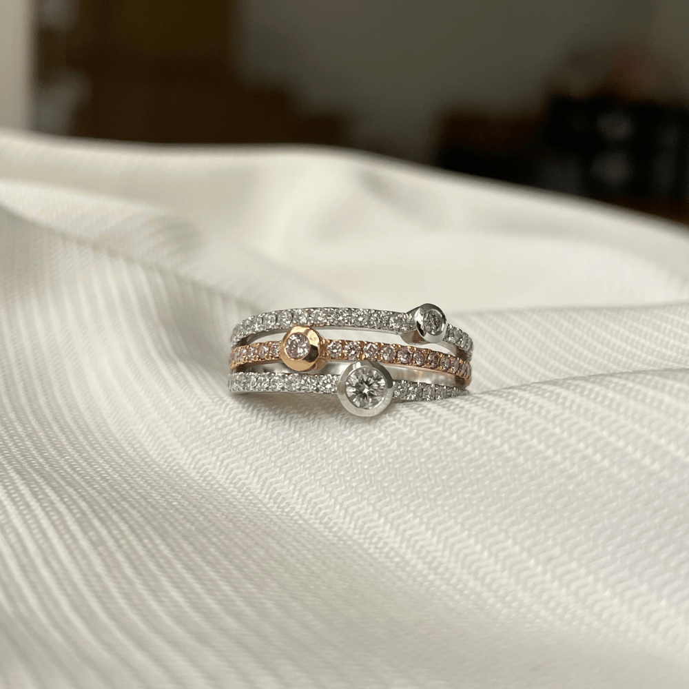 18ct White & Pink Argyle Diamond Ring