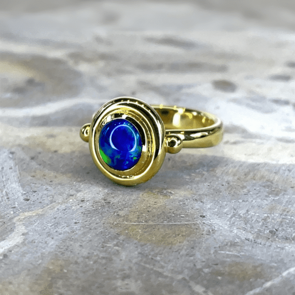 18ct Gold 1.13ct Lightning Ridge Solid Opal Ring