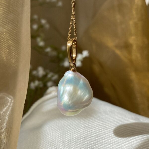 9ct Gold Baroque Freshwater Pearl Enhancer