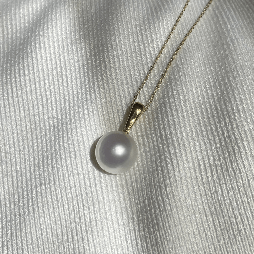 Autore 18ct Gold 12mm Button South Sea Pearl Enhancer