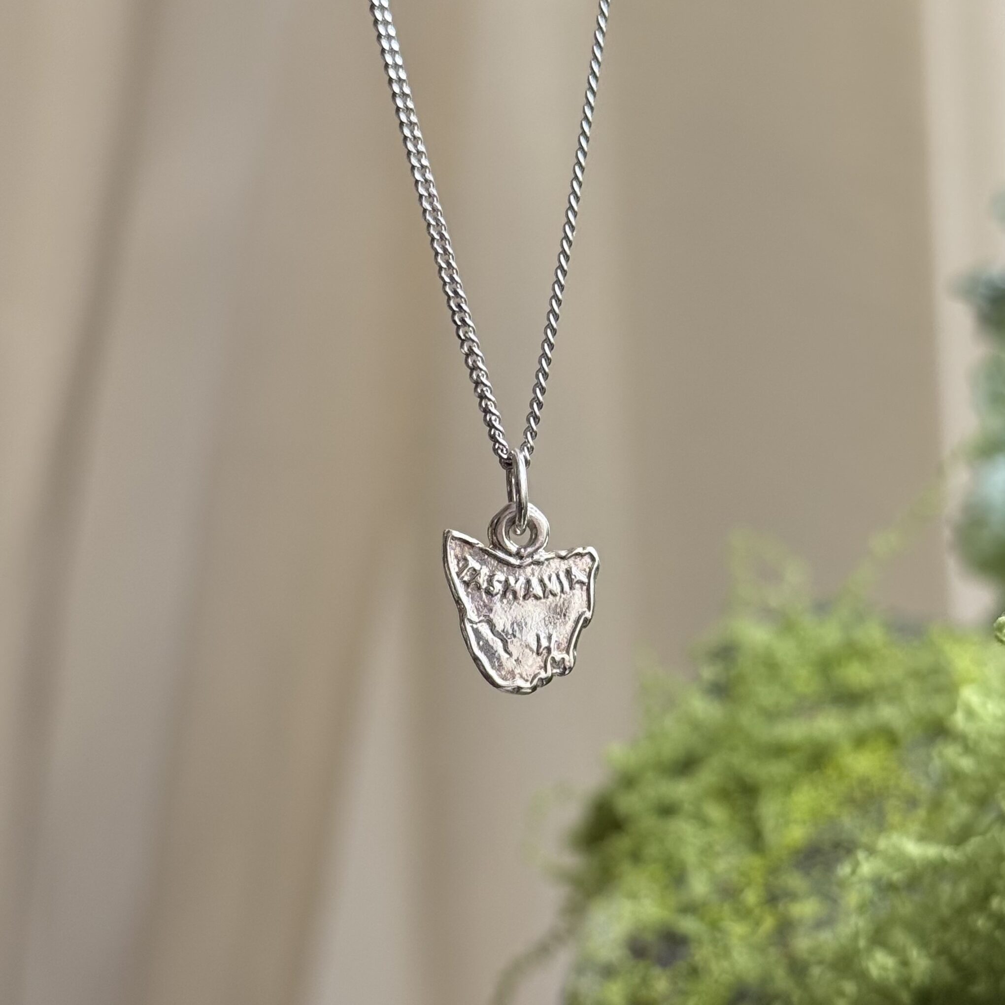 Sterling Silver Small Tassie Map Pendant