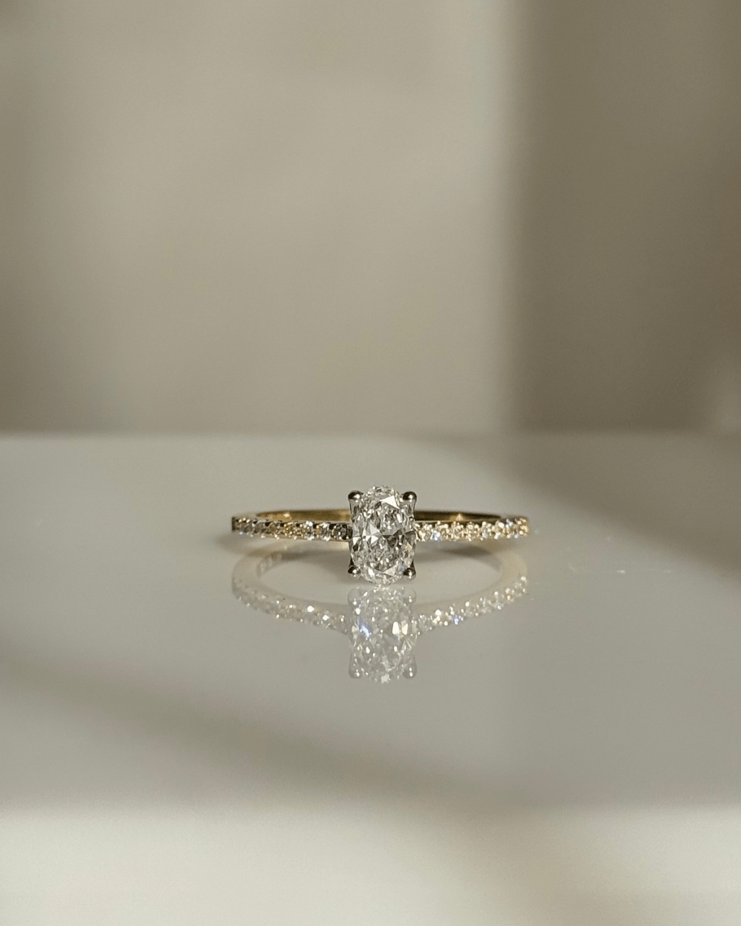 18ct Gold & Platinum Oval Diamond Engagement Ring with Diamond Shoulders