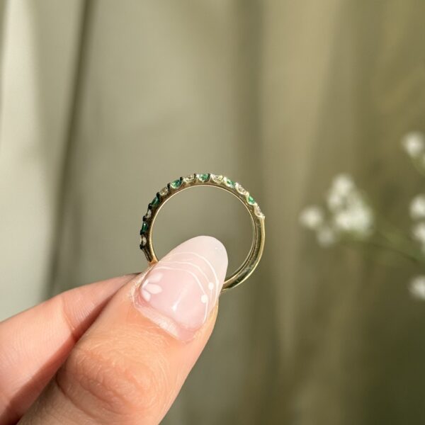 9ct Gold Emerald & Diamond Anniversary Ring