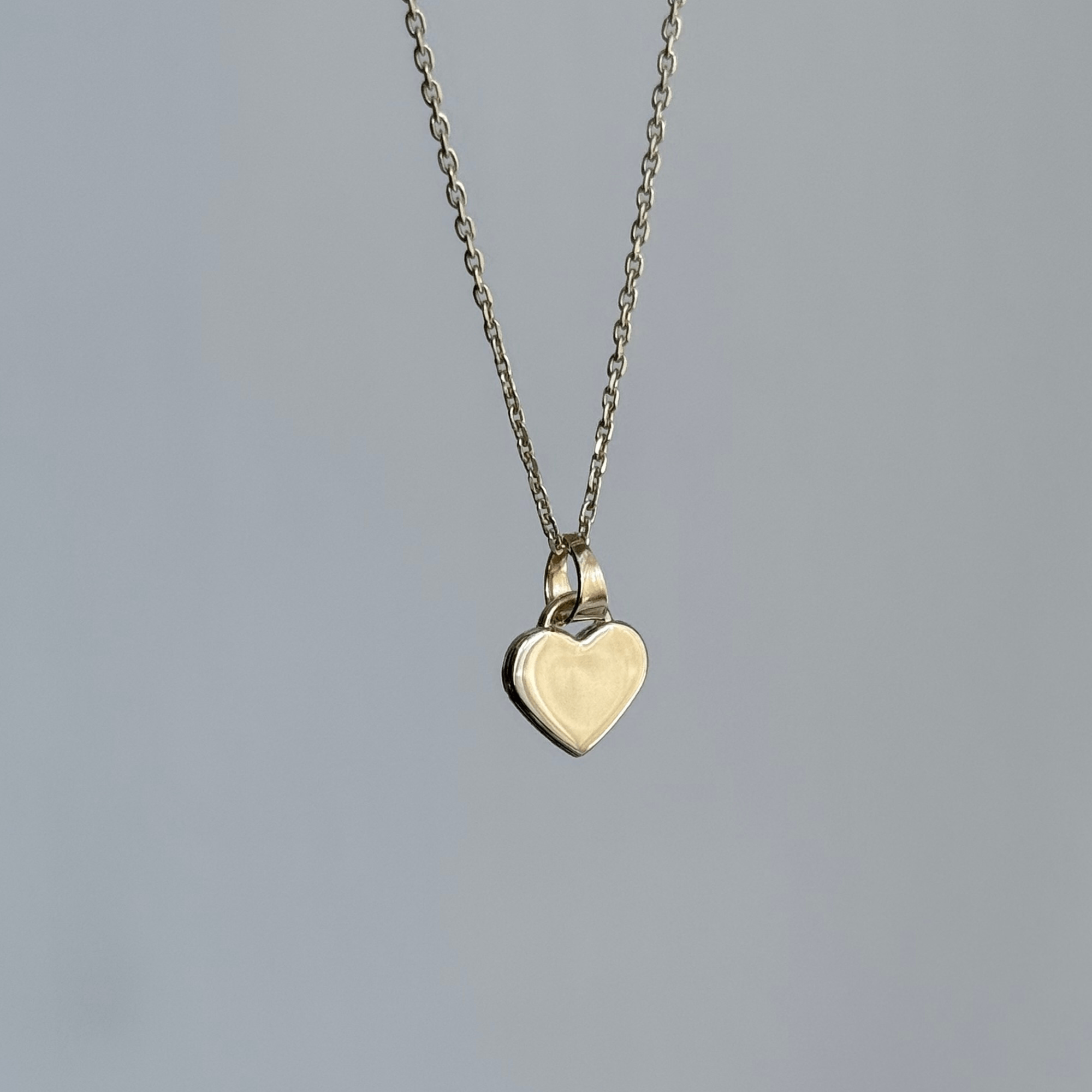 9ct Gold Mini Heart Pendant