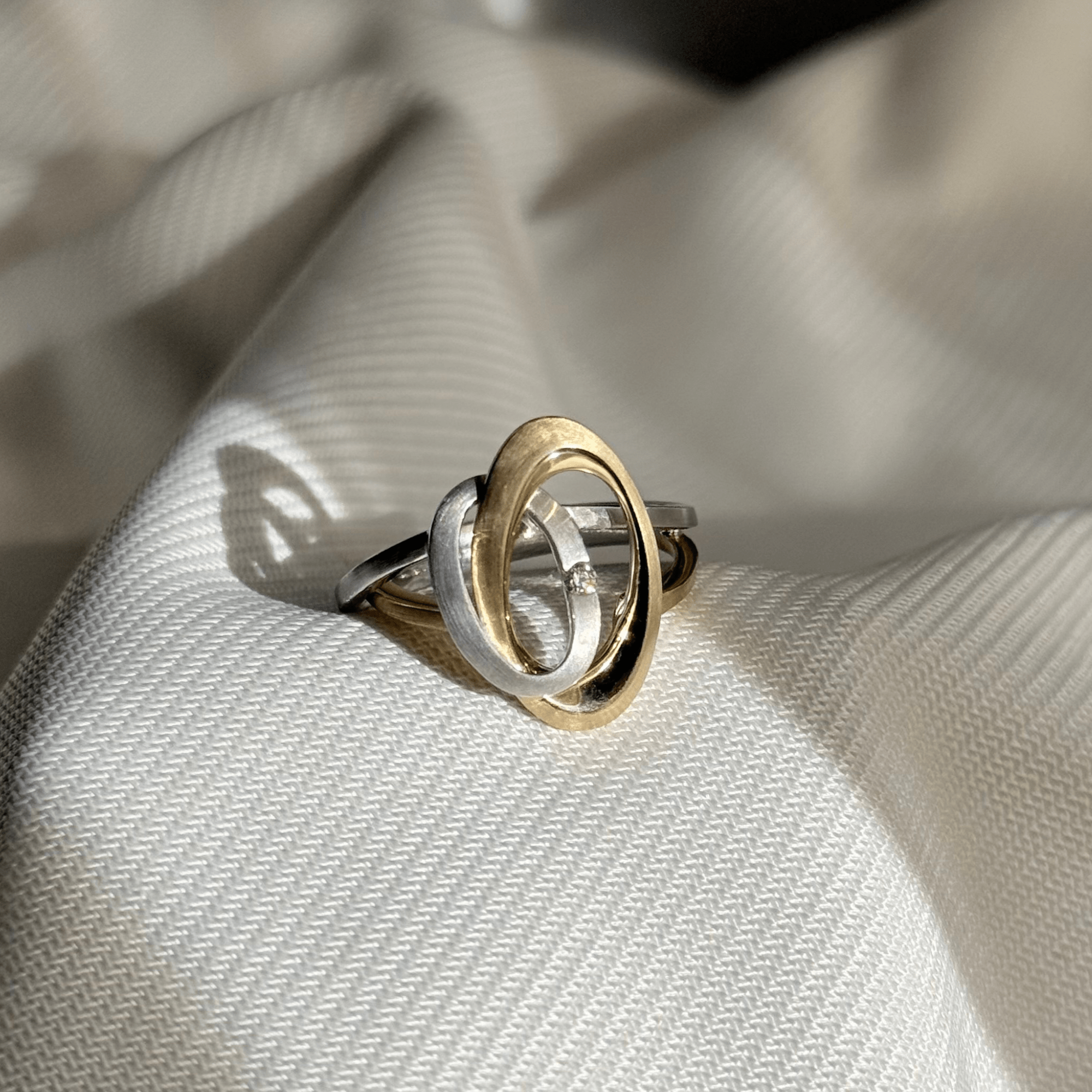 9ct 2 Tone Diamond Set Oval Ring