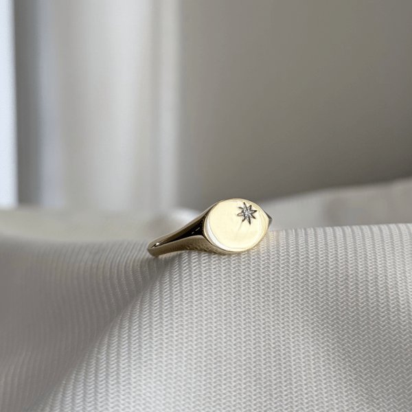 9ct Gold Diamond Set Oval Signet Ring