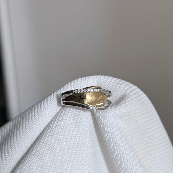 9ct 2-Tone Diamond Set Dress Ring