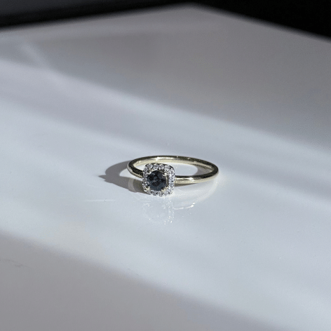 9ct Yellow Gold Teal Sapphire & Diamond Ring
